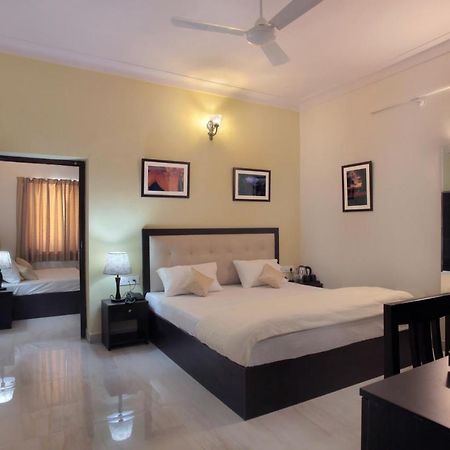 Mimosa Udaipur Bed & Breakfast Bagian luar foto